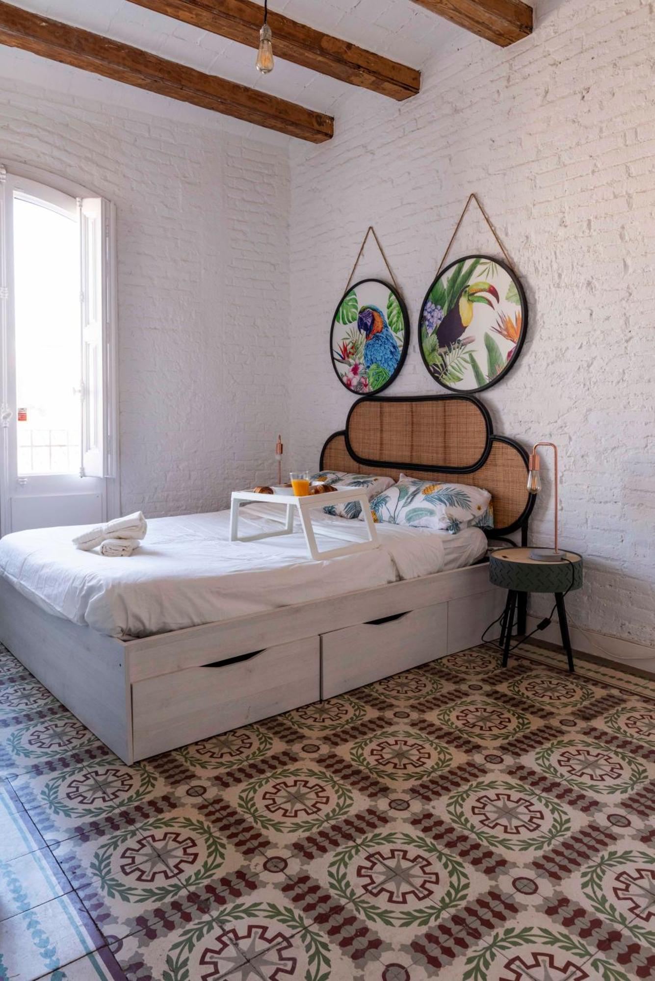 Enchanting 2 Bedroom Flat With Terrace Near Placa Espanya Barcelona Eksteriør bilde